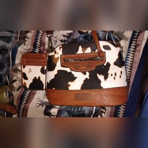 Wrangler Cow Print Bag And Wallet